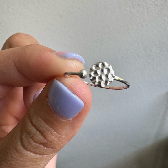 925 Sterling Silver Textured Circle Adjustable Ring - Picture 6 of 6